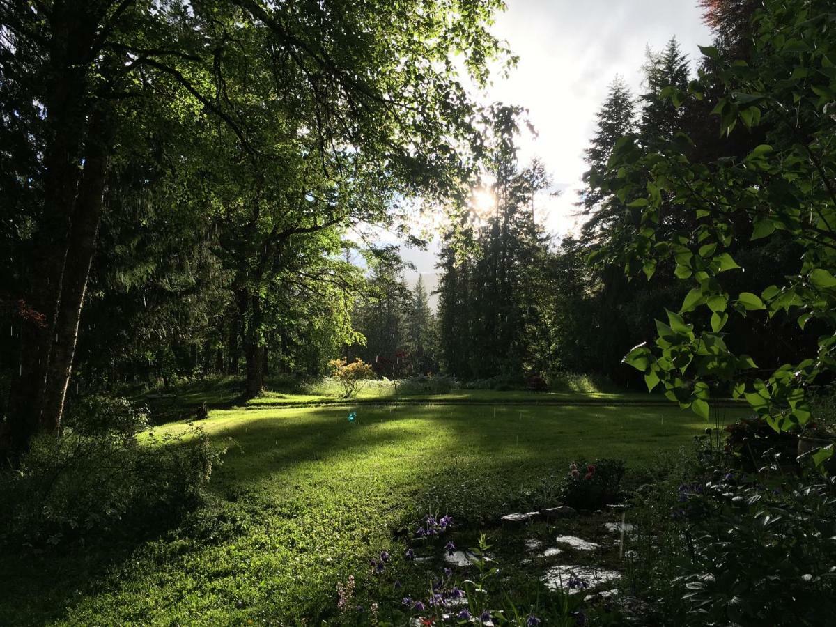 Wedgwood Manor And Glamping Retreat Hotell Crawford Bay Eksteriør bilde